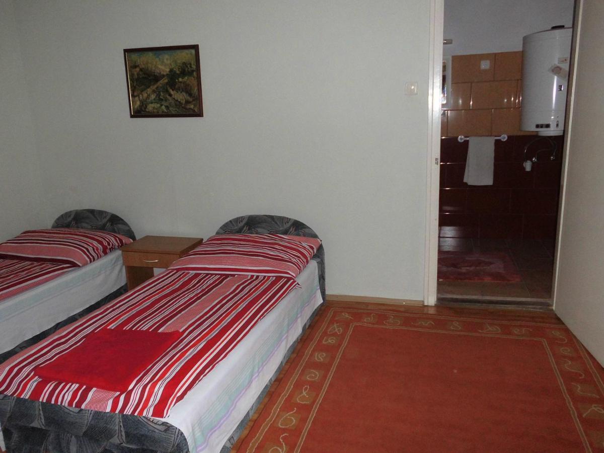 Fenyves Apartman Sárospatak Eksteriør bilde